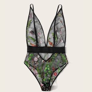 Embroiled Lingerie One Piece NEW SZ M